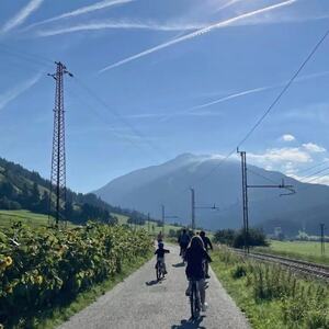 ℎ  ℎ铃声